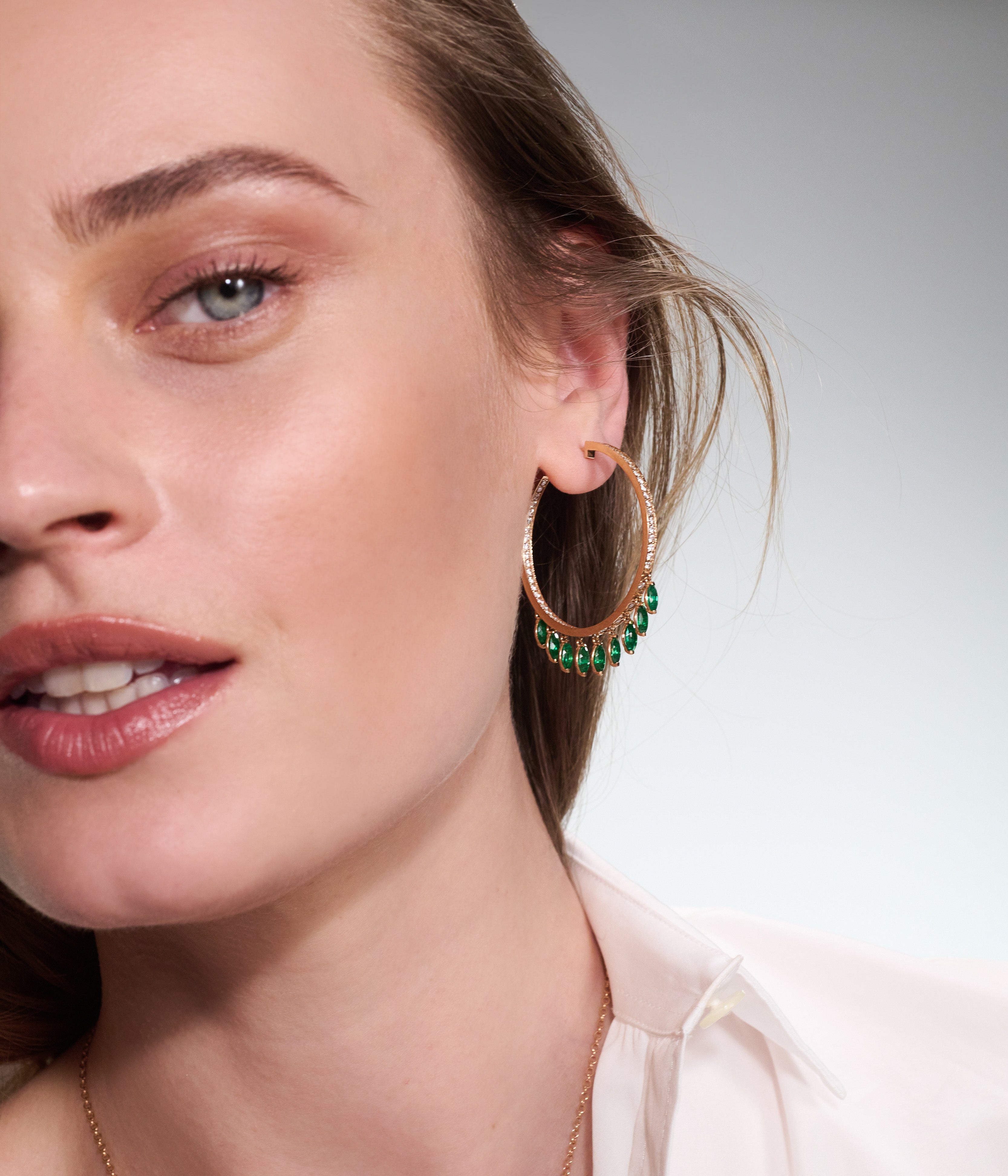 Bangle Emerald Earring