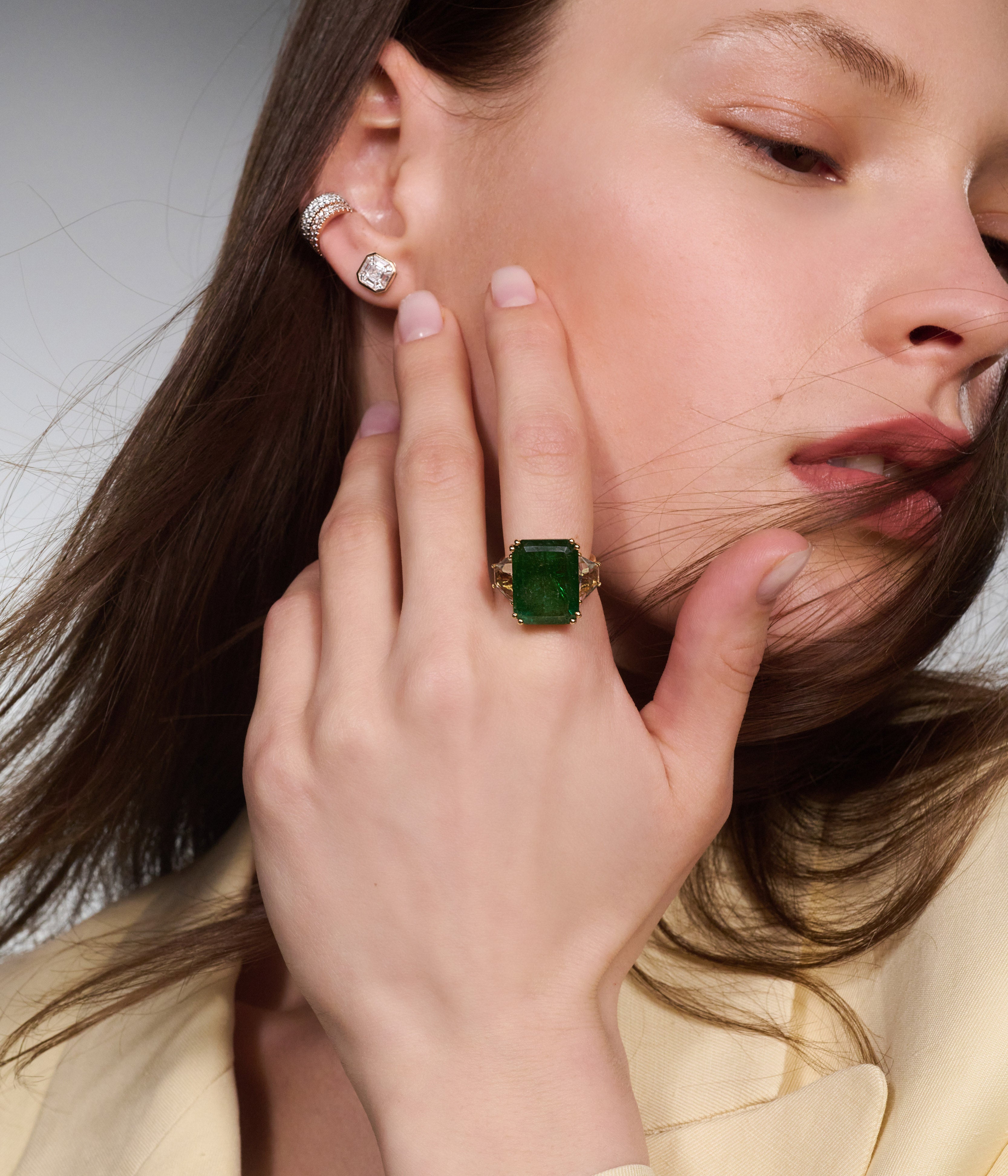 Radiant Shape Emerald And Trapez Shape Green Amethyst Ring