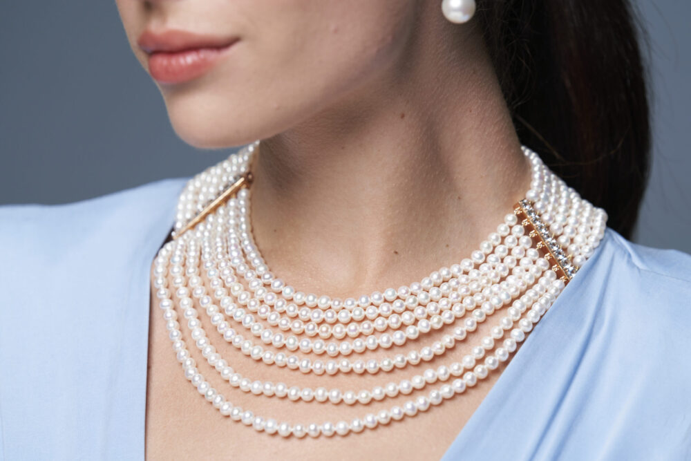 pearl necklace